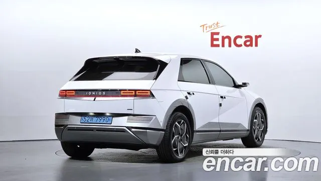 Hyundai Ioniq 5 — Фото автомобиля 2