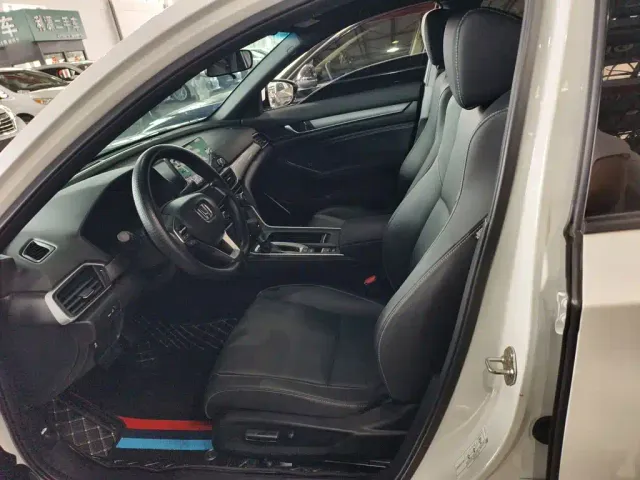 Honda Inspire — Фото автомобиля 7