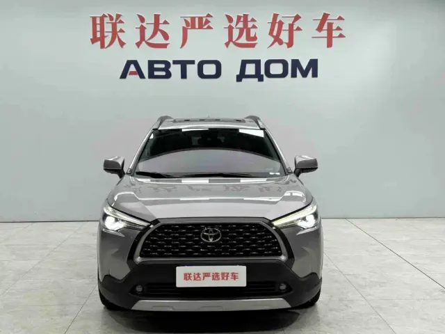 Toyota Corolla Cross — Фото автомобиля 2