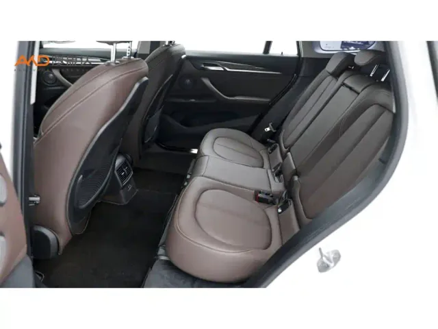 BMW X1 — Фото автомобиля 7