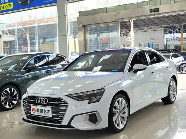Фотография автомобиля — Audi A3