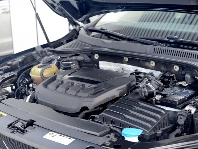 Volkswagen Passat — Фото автомобиля 5