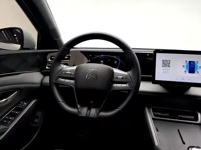 BYD Qin L — Фото автомобиля 14