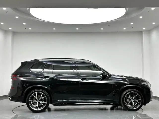 BMW X5 — Фото автомобиля 4