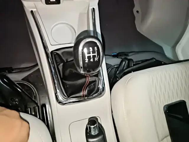 Jinbei New Hiace X30L — Фото автомобиля 13