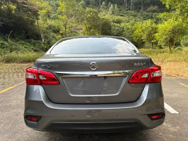 Nissan Sylphy — Фото автомобиля 8