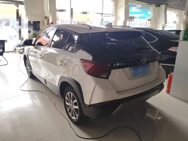Toyota YARiS L Zhi Xuan — Фото автомобиля 4