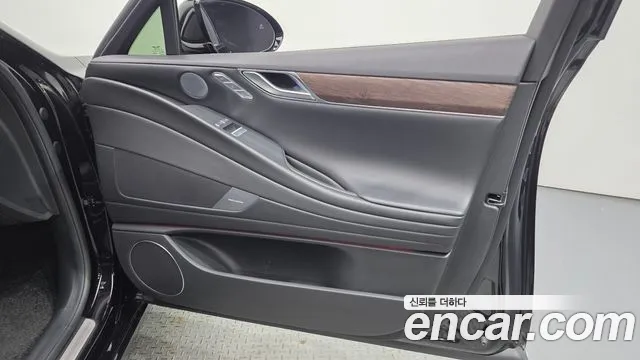 Genesis G80 RG3 — Фото автомобиля 13