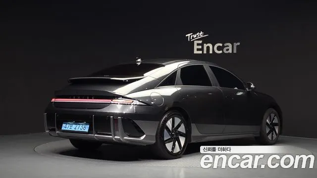 Hyundai Ioniq 6 — Фото автомобиля 2