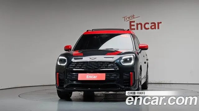 MINI Countryman 3rd Gen — Фото автомобиля 3