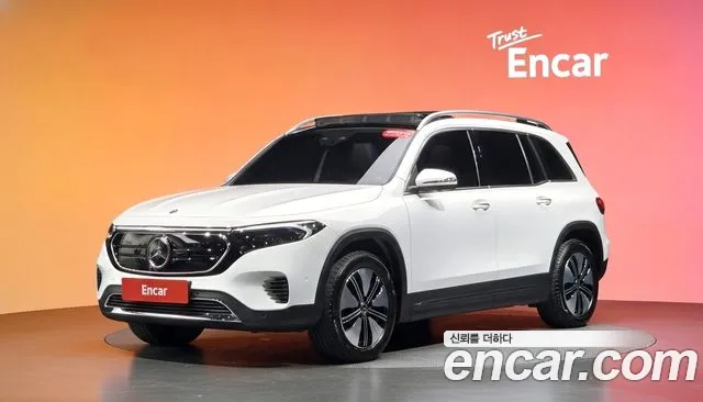 Фотография автомобиля — Mercedes-Benz EQB X243