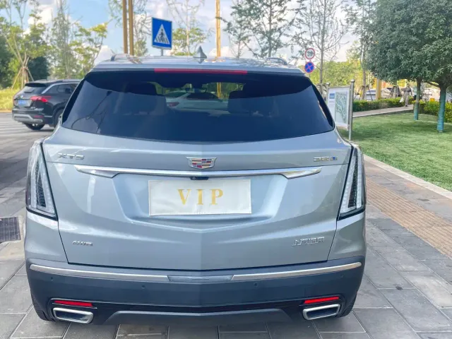 Cadillac XT5 — Фото автомобиля 11
