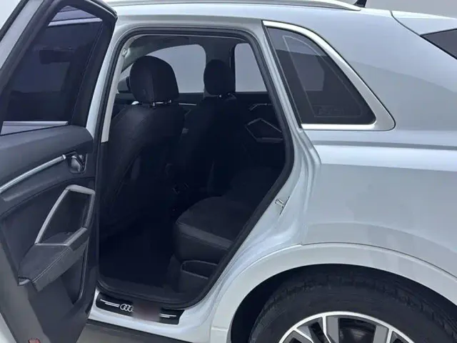 Audi Q3 — Фото автомобиля 16