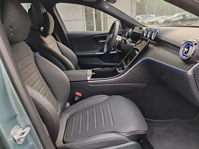 Mercedes-Benz C-Class — Фото автомобиля 13