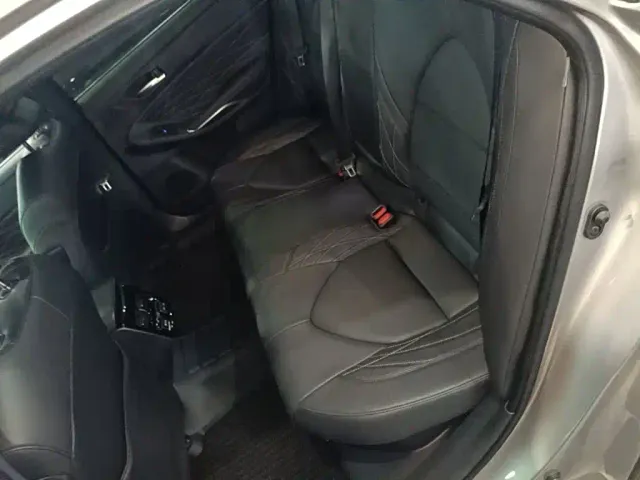 Toyota Avalon — Фото автомобиля 12