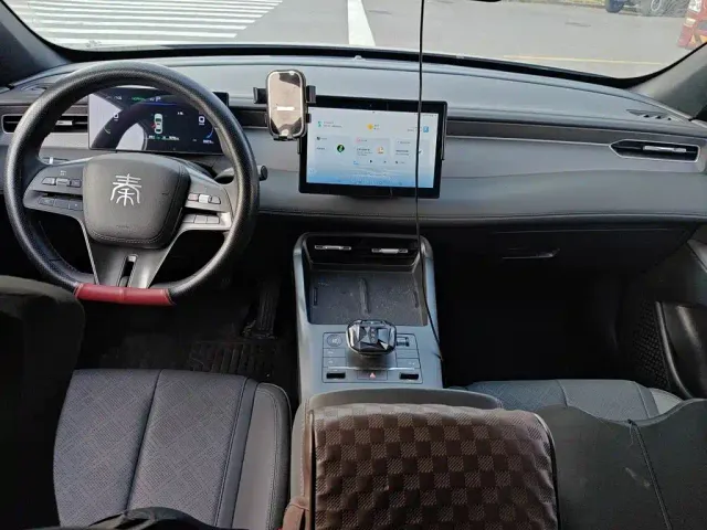 BYD Qin PLUS — Фото автомобиля 5