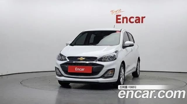 Chevrolet Spark — Фото автомобиля 3