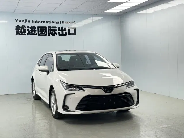 Toyota Corolla — Фото автомобиля 3