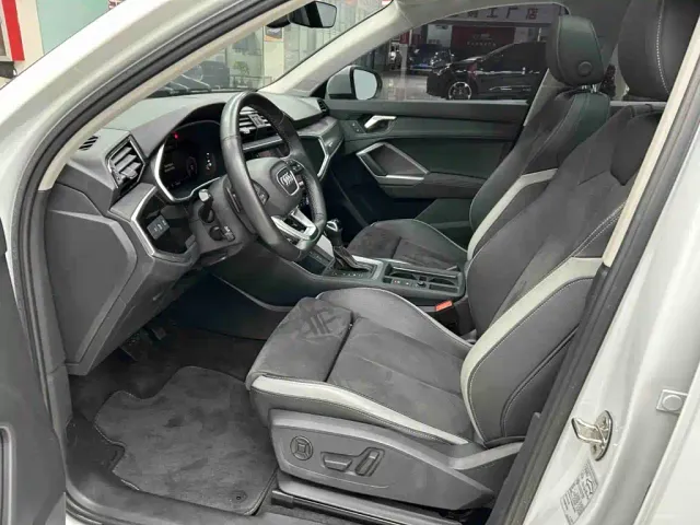 Audi Q3 — Фото автомобиля 16