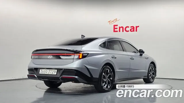 Hyundai Sonata — Фото автомобиля 2