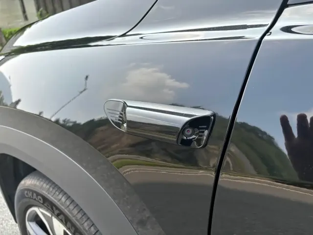 Geely Boyue L — Фото автомобиля 16
