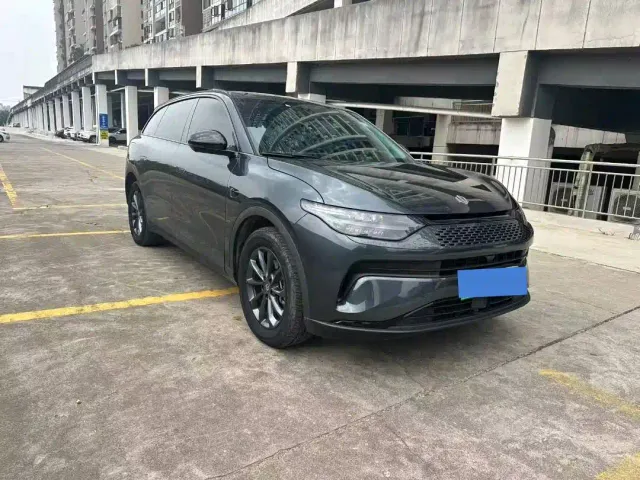 Leapmotor C11 — Фото автомобиля 3