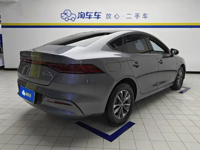 BYD Qin PLUS — Фото автомобиля 3