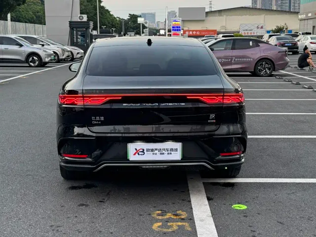 BYD Han — Фото автомобиля 7
