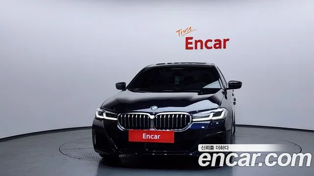 BMW 5-Series — Фото автомобиля 3