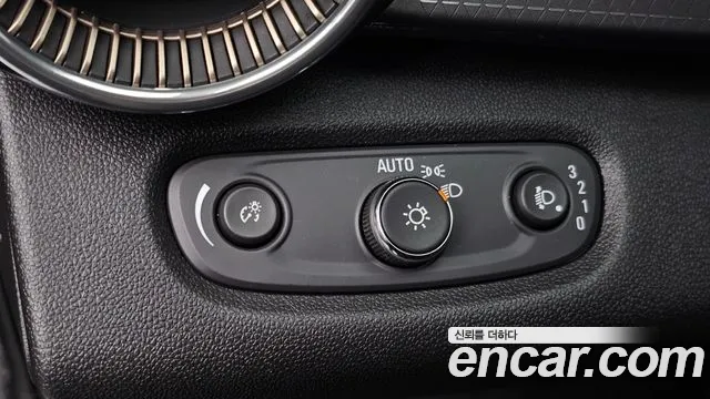 ChevroletGMDaewoo Trax Trax Кроссовер — Фото автомобиля 18