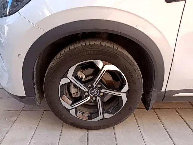 BYD Yuan PLUS — Фото автомобиля 22