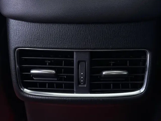 Mazda Atenza — Фото автомобиля 16