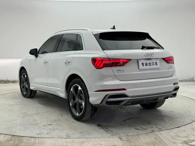 Audi Q3 — Фото автомобиля 8