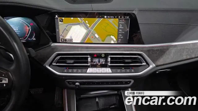 BMW X5 — Фото автомобиля 15