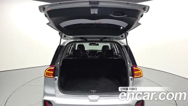 Kia Niro Niro Plus Air — Фото автомобиля 20