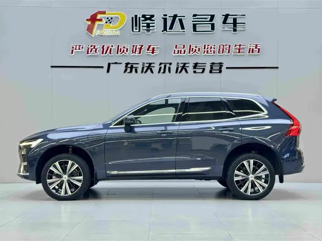 Volvo XC60 — Фото автомобиля 3