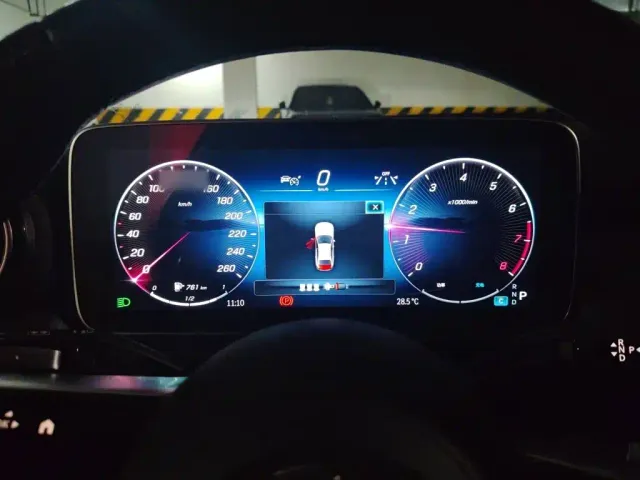 Mercedes-Benz C-Class — Фото автомобиля 3