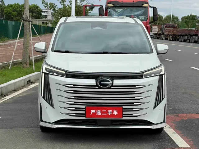GAC Trumpchi E9 — Фото автомобиля 3