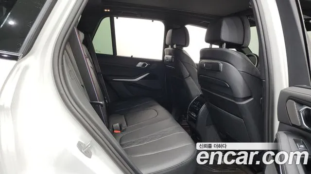 BMW X5 — Фото автомобиля 11