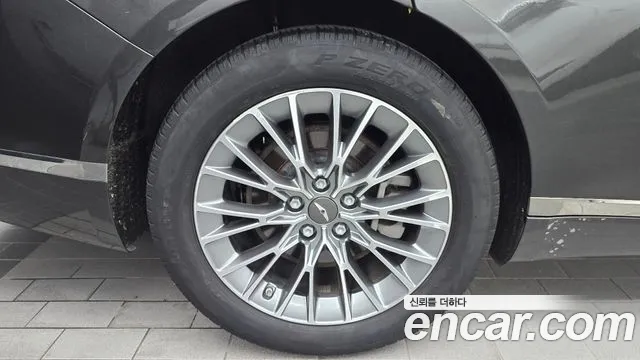 Genesis G80 Бензин 2.5 турбо AWD — Фото автомобиля 5