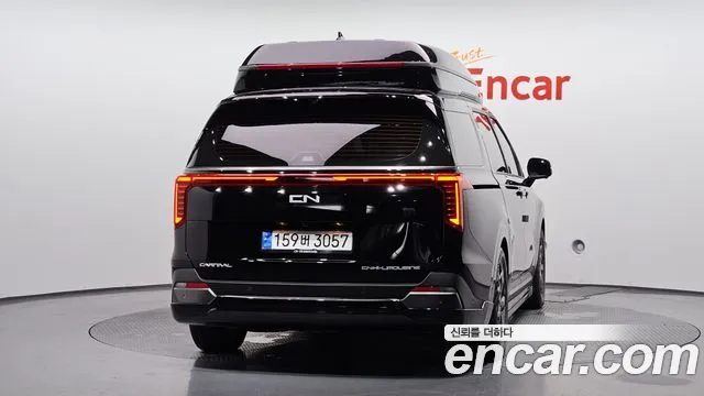 Kia Canival Новый Carnival 4 поколение Бензин 9 мест Hi-Limousine (Спецкузов) — Фото автомобиля 4