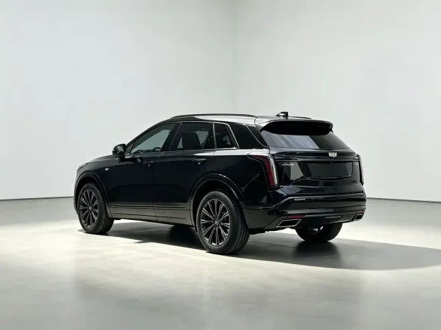 Cadillac XT5 — Фото автомобиля 7