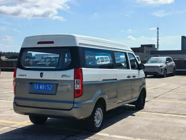 Jinbei New Hiace X30L — Фото автомобиля 8
