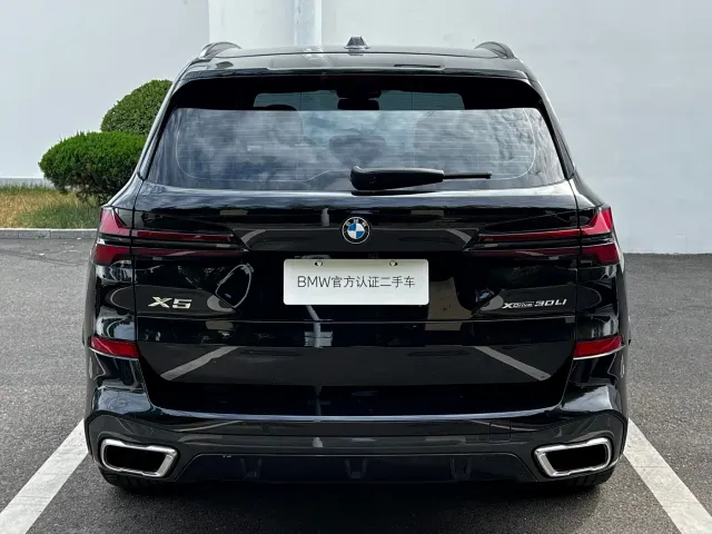 BMW X5 — Фото автомобиля 6