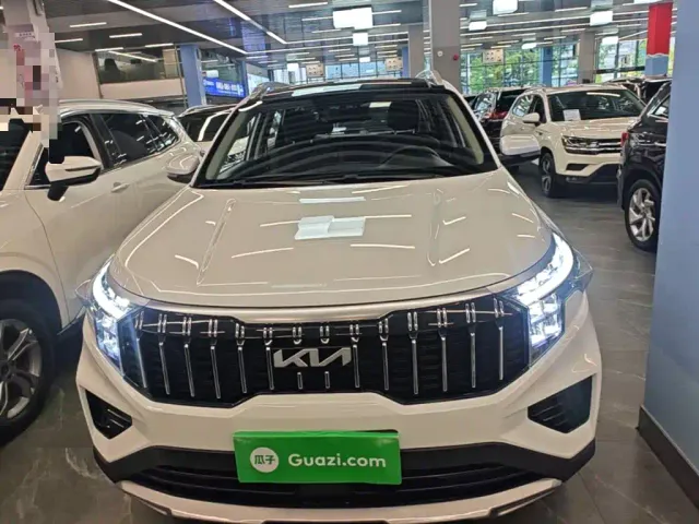 Kia Sportage — Фото автомобиля 2