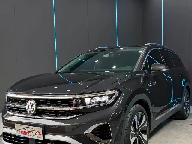 Фотография автомобиля — Volkswagen Talagon