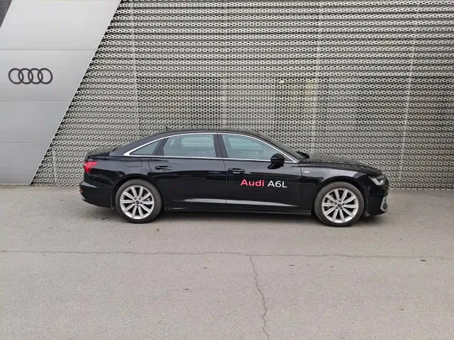 Audi A6L — Фото автомобиля 3