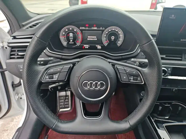Audi A4L — Фото автомобиля 10