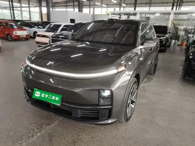 Фотография автомобиля — Li Auto L7