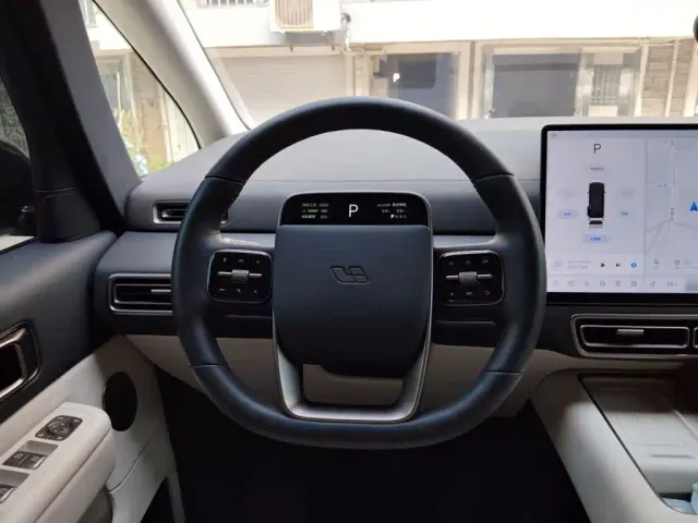Li Auto MEGA — Фото автомобиля 6